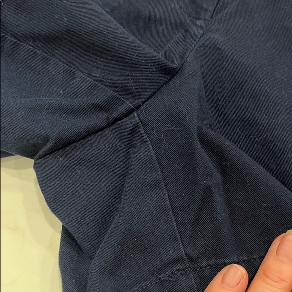 J. Crew Dark Blue Chino Women's 4.5” inseam shorts with side pockets - Picture 5 of 8
